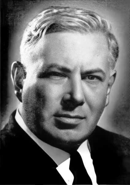 Retrato em preto e branco de William Moulton Marston em 1938.